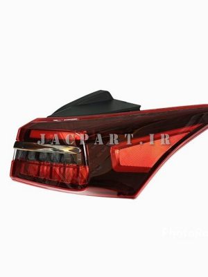 چراغ عقب روی گلگیر چپ کی ام سی KMC K7